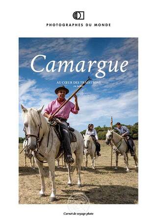 cover-carnet-voyage-photo-details-camargue-culture-juillet