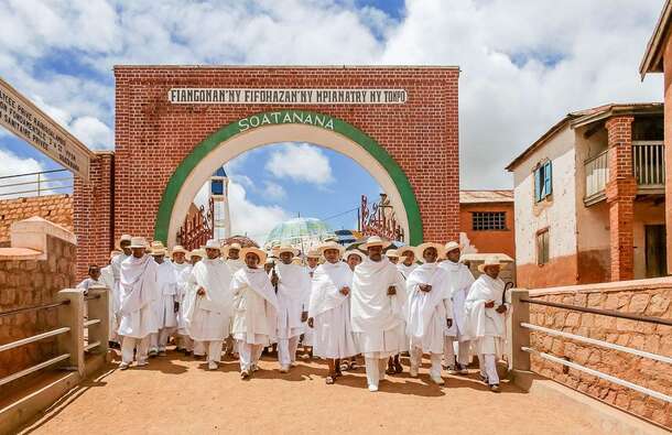 voyage photo madagascar rn7 as shutterstock 745797283 pyb promo